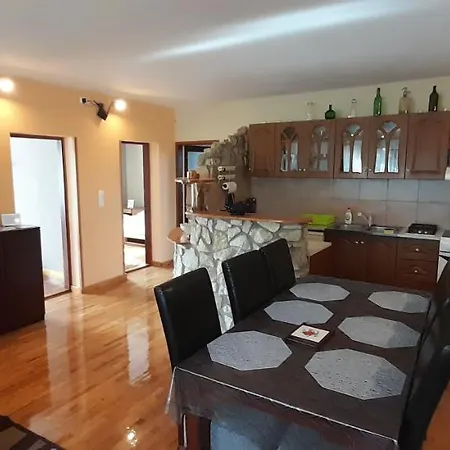 Sunfish Apartman Balatonszárszó